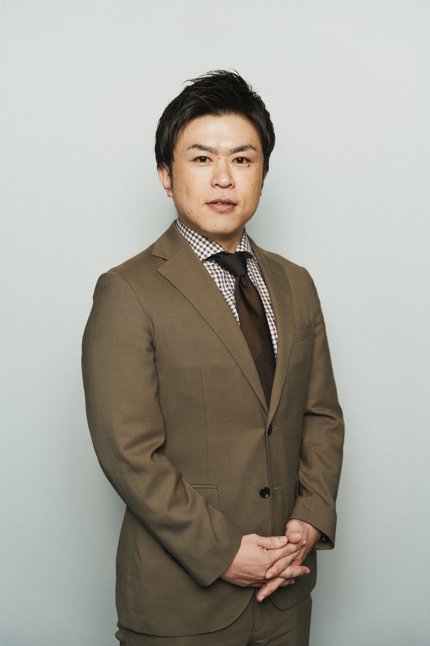 名雪 遼平